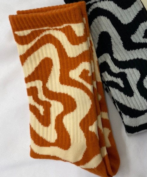 WEGO（ウィゴー）の「WEGO/マーブルソックス（ソックス/靴下・レディース・オレンジ/パープル/ブラック・FREE）」の6枚目の写真