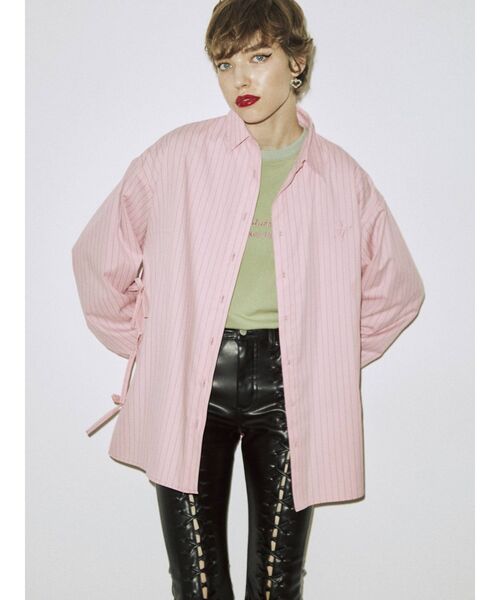 jouetie(ジュエティ)の「サイドリボンロングシャツ(シャツ/ブラウス・レディース・オフホワイト/ブラック/ピンク・MEDIUM)」の5枚目の写真