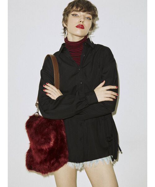 jouetie(ジュエティ)の「サイドリボンロングシャツ(シャツ/ブラウス・レディース・オフホワイト/ブラック/ピンク・MEDIUM)」の16枚目の写真