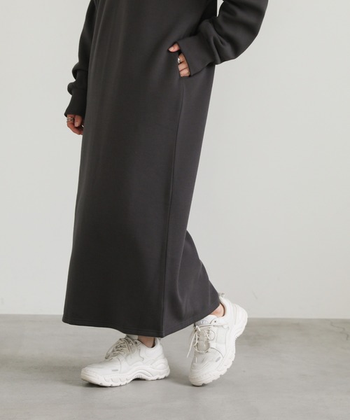 select MOCA（セレクトモカ）の「2022 AW 裏起毛ハーフジップワンピース（ワンピース・レディース・ブラック/アイボリー/チャコール・FREE）」の6枚目の写真