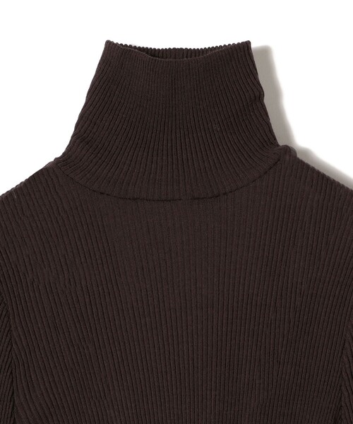 SHIPS（シップス）の「〈手洗い可能〉ウールリブ丸胴タートルネック（ニット/セーター・レディース・ライトブルー/ダークグレー/オフホワイト/ブラウン・ONE SIZE）」の13枚目の写真