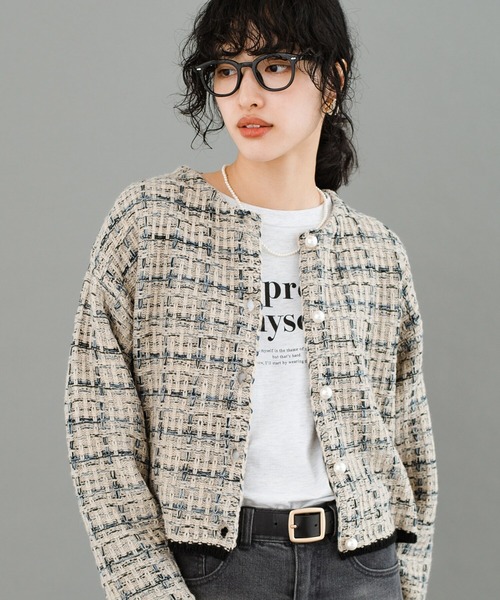 haco!(ハコ)の「光の反射いただきます!首への負担はノーセンキュー TPOに合わせて大小パールを使い分けられるネックレス2本セット(ネックレス・レディース・ホワイト・ONE SIZE)」の19枚目の写真