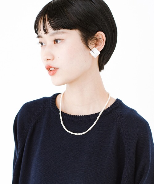 haco!(ハコ)の「光の反射いただきます!首への負担はノーセンキュー TPOに合わせて大小パールを使い分けられるネックレス2本セット(ネックレス・レディース・ホワイト・ONE SIZE)」の13枚目の写真