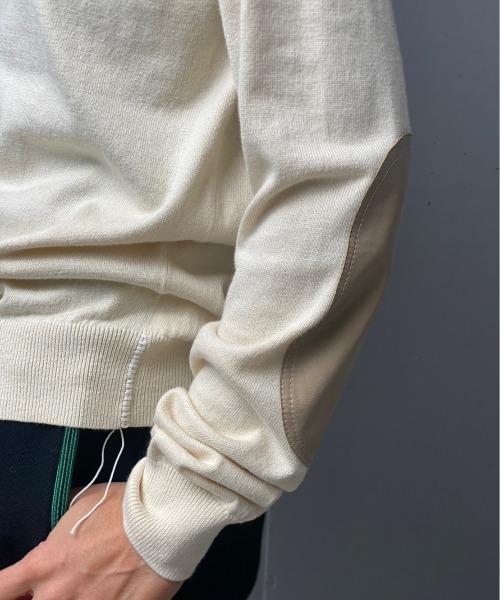 DROIT BELLO（ドロイトベロ）の「DROIT BELLO(ドロイトベロ) フェイクレザーエルボーパッチニット（ニット/セーター・レディース・アイボリー/ブラック・38）」の6枚目の写真