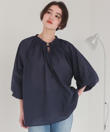 titivate（ティティベイト）の「リボン付きAラインギャザーブラウス（シャツ/ブラウス）」