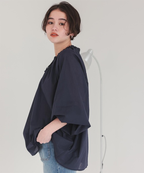 titivate(ティティベイト)の「リボン付きAラインギャザーブラウス(シャツ/ブラウス・レディース・ライトグリーン/ピンク/アイボリー/ブラック/ブルー/ネイビー/ライトベージュ・S/M/L)」の20枚目の写真