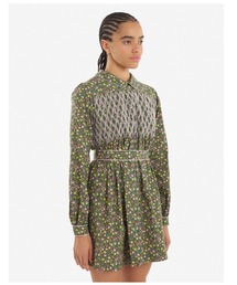 Maison Kitsune（メゾンキツネ）の「OLY MINI SMOCK DRESS