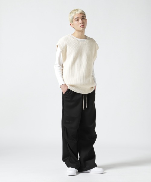 WHITELAND（ホワイトランド）の「WHITELAND/ホワイトランド/RIB VEST（ベスト・メンズ・ブラック/アイボリー・F）」の8枚目の写真