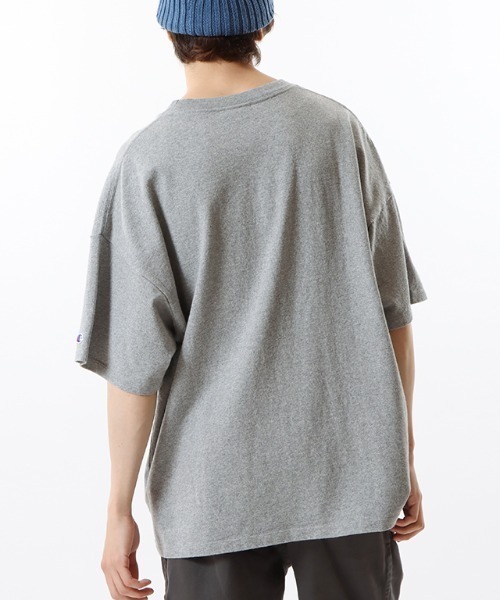 Champion（チャンピオン）の「CHAMPION/チャンピオン ヘビーウェイト/ルーズフィット グラフィックプリント 半袖Tシャツ C3-X308（Tシャツ/カットソー・メンズ・グレー/ホワイト/ネイビー・M/XL/L）」の10枚目の写真