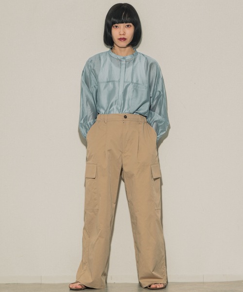 ottilie(オティーリエ)の「ottilie シアーオーバーシャツ(シャツ/ブラウス・レディース・アイボリー/グレイッシュベージュ/ブラック/サックスブルー・FREE)」の13枚目の写真