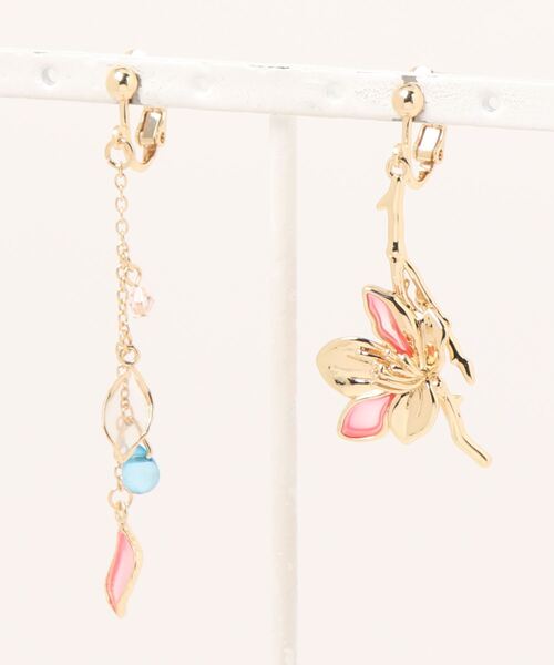 カヤ(カヤ)の「【カヤ】花優美イヤリング(イヤリング・レディース・その他1/その他2/その他3/その他4・FREE)」の4枚目の写真