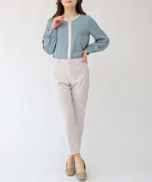 TRUDEA(トルディア)の「ボディシェルアンクルパンツ(スラックス・レディース・ネイビー/ベージュ/ブラック・SMALL/X-SMALL/LARGE/MEDIUM)」の13枚目の写真