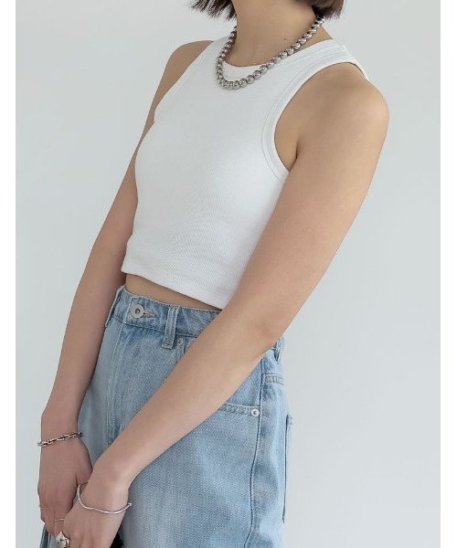 Re:EDIT（リエディ）の「コットンリブカップ付きアメスリショート丈タンクトップ[返品交換不可]（タンクトップ・レディース・ベージュ/モカ/オフホワイト/ブラック/チャコールグレー・MEDIUM/LARGE）」の13枚目の写真