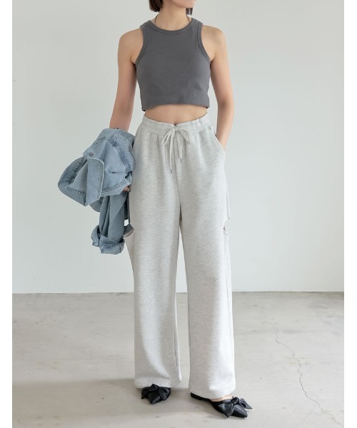 Re:EDIT（リエディ）の「コットンリブカップ付きアメスリショート丈タンクトップ[返品交換不可]（タンクトップ・レディース・ベージュ/モカ/オフホワイト/ブラック/チャコールグレー・MEDIUM/LARGE）」の21枚目の写真