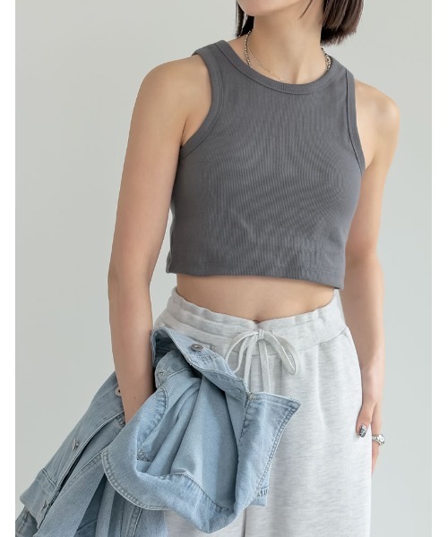 Re:EDIT（リエディ）の「コットンリブカップ付きアメスリショート丈タンクトップ[返品交換不可]（タンクトップ・レディース・ベージュ/モカ/オフホワイト/ブラック/チャコールグレー・MEDIUM/LARGE）」の22枚目の写真