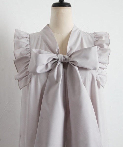 tocco closet（トッコ　クローゼット）の「肩フリル付きボウタイリボンコットンライクティアードワンピース（ワンピース・レディース・ブラック/オフホワイト/グレー系その他・M）」の12枚目の写真