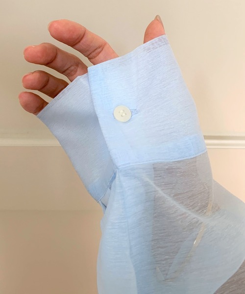 Q（キュー）の「シアーオーバーシャツ（シャツ/ブラウス・レディース・アイボリー/ライトブルー・MEDIUM）」の7枚目の写真