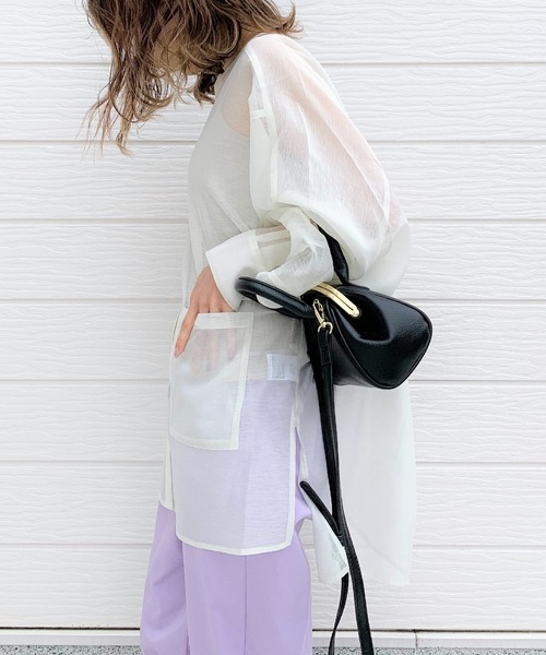 Q（キュー）の「シアーオーバーシャツ（シャツ/ブラウス・レディース・アイボリー/ライトブルー・MEDIUM）」の10枚目の写真