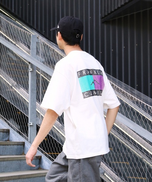 Franklin Climbing（フランクリンクライミング）の「【Franklin Climbing】【LOGO】ヴィンテージグラフィックTee（Tシャツ/カットソー・レディース・チャコールグレー/オフホワイト/ブルー・MEDIUM/LARGE）」の15枚目の写真