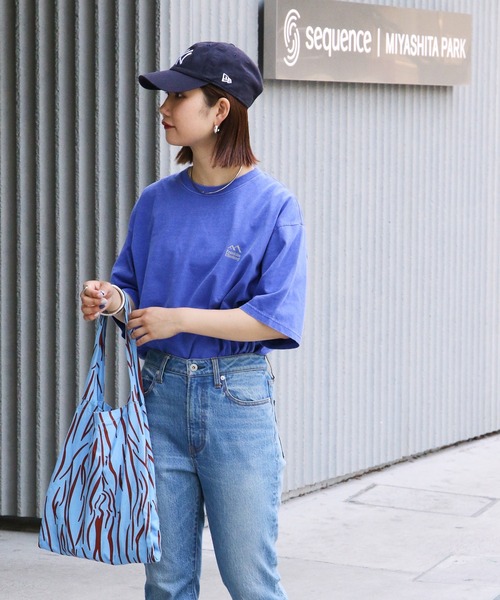 Franklin Climbing（フランクリンクライミング）の「【Franklin Climbing】【LOGO】ヴィンテージグラフィックTee（Tシャツ/カットソー・レディース・チャコールグレー/オフホワイト/ブルー・MEDIUM/LARGE）」の7枚目の写真