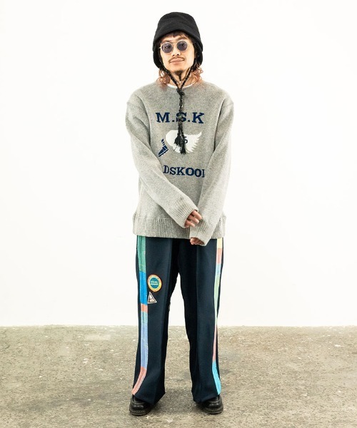 masterkey(マスターキー)の「mn2751-WING ニットスウェット(ニット/セーター・メンズ・グレー/ネイビー・1/2)」の20枚目の写真