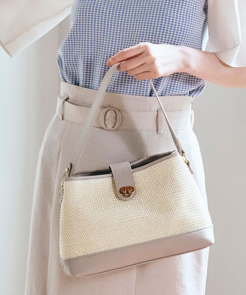 grove(グローブ)の「◆人間工学切り替えダブルショルダーバッグ【2WAY】(ショルダーバッグ・レディース・ライトグレー/ライトブルー/ホワイト系6/ブラック系3・00)」の1枚目の写真