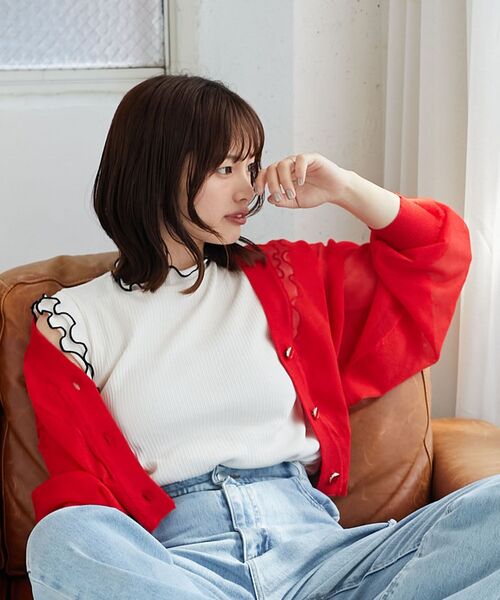 MAJESTIC LEGON(マジェスティックレゴン)の「シアーショートカーディガン(カーディガン/ボレロ・レディース・ブラック/オレンジ/アイボリー/レッド/ライトグレー・MEDIUM)」の14枚目の写真