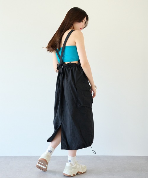 ECRIRE（エクリール）の「ミリタリーパラシュートジャンパースカート（ジャンパースカート・レディース・ブラック/カーキ・M）」の6枚目の写真