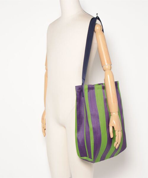 LILA&FLEUR(リラアンドフルール)の「Market Bag(ショルダーバッグ・レディース・ホワイト×イエロー/グリーン系2/ホワイト×パープル/ホワイト×グリーン/ブルー系/グレー×ピンク/グリーン系1・ONE SIZE)」の12枚目の写真