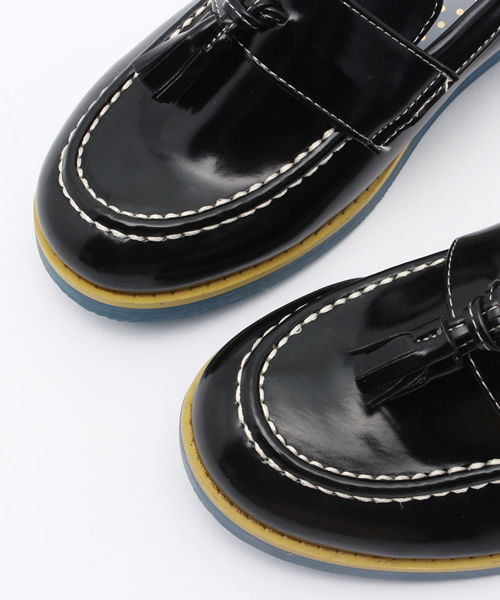 POU DOU DOU（プードゥドゥ）の「配色ソールローファー（ローファー・レディース・ブラック/グリーン/ベージュ・3/4）」の7枚目の写真