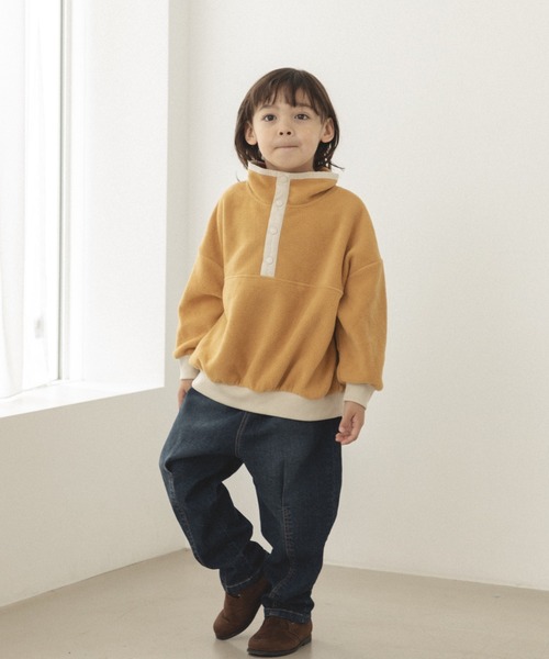 pairmanon(ペアマノン)の「【かぞくおそろい】マイクロフリース 配色 ハーフボタン プルオーバー(その他トップス・キッズ・グレイッシュベージュ/ブラック/イエロー・130/100/150/120/90/140/110)」の9枚目の写真