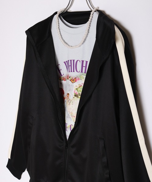 WESTSEA(ウエストシー)の「長袖 ライントラックジャケット(ジャージ・レディース・ブラック/ナチュラル/グリーン/ワイン/オレンジ/ベージュ系その他/ネイビー/イエロー/ベージュ系その他2/サックスブルー/ブルー・L/M)」の15枚目の写真