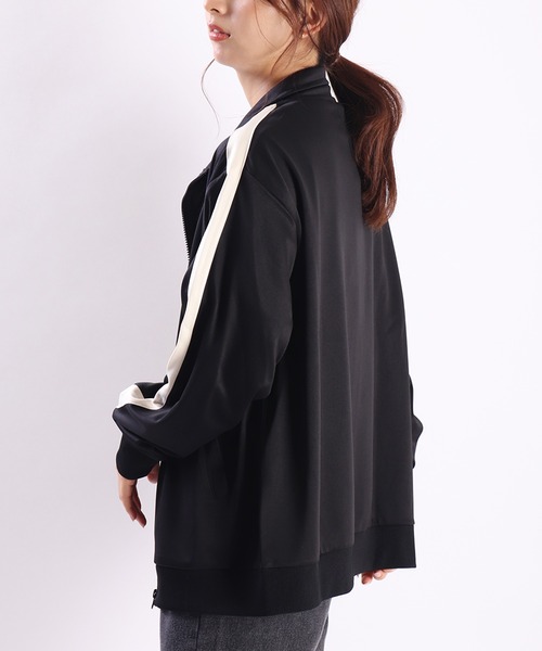 WESTSEA(ウエストシー)の「長袖 ライントラックジャケット(ジャージ・レディース・ブラック/ナチュラル/グリーン/ワイン/オレンジ/ベージュ系その他/ネイビー/イエロー/ベージュ系その他2/サックスブルー/ブルー・L/M)」の13枚目の写真