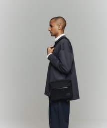 UNTRACK（アントラック）の「[アントラック] ショルダーバッグ OUTDOOR [S] 撥水 60052（ショルダーバッグ）」