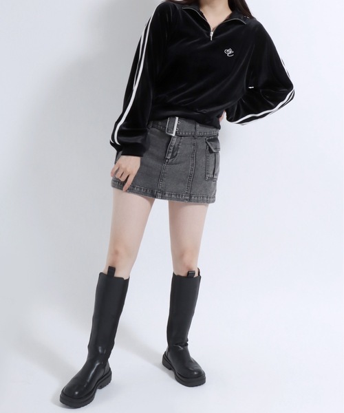 Salong hameu(サロン ハミュー)の「サイドライン ベロアハーフジップ スウェット トップス 長袖/プルオーバー トレーナー レディース(スウェット・レディース・ブラック/ブルー/アイボリー・M/L)」の6枚目の写真