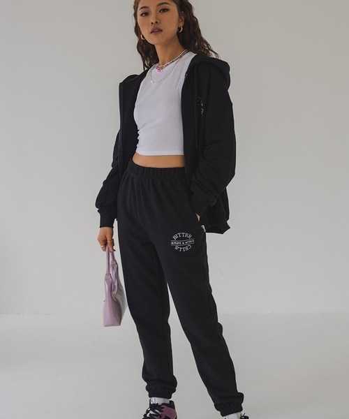 BITTER CELLS（ビターセルズ）の「BITTER CELLS／W JOGGERパンツ 2163833（スウェットパンツ・レディース・ブラック/レッド・SMALL/MEDIUM）」の3枚目の写真