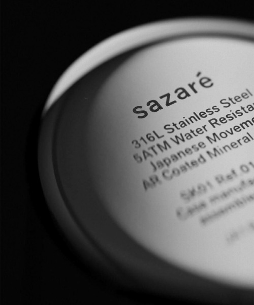 sazare(サザレ)の「sazare / BLACK D BUCKLE BLACK BUTTERO LEATHER(アナログ腕時計・メンズ・ホワイト/ブラック・FREE)」の4枚目の写真