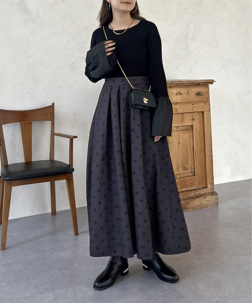 prose verse（プロズヴェール）の「フレアスリーブボートネックリブニット（ニット/セーター・レディース・ネイビー/グレー/ブラック/アイボリー・MEDIUM）」の21枚目の写真