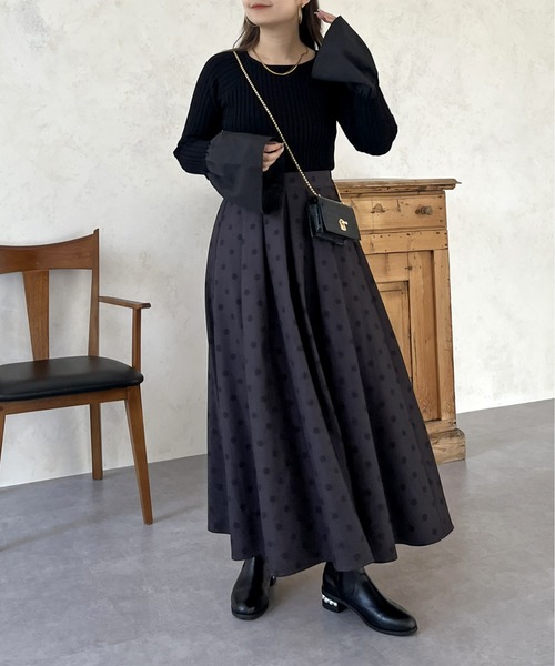 prose verse（プロズヴェール）の「フレアスリーブボートネックリブニット（ニット/セーター・レディース・ネイビー/グレー/ブラック/アイボリー・MEDIUM）」の22枚目の写真