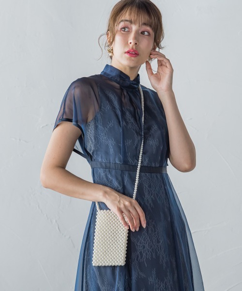 ketty（ケティ）の「パールスマホショルダーポーチ（ショルダーバッグ・レディース・オフホワイト・FREE）」の7枚目の写真