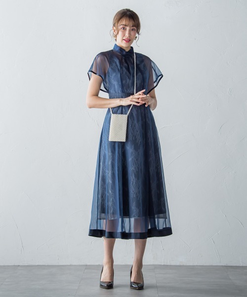 ketty（ケティ）の「パールスマホショルダーポーチ（ショルダーバッグ・レディース・オフホワイト・FREE）」の4枚目の写真