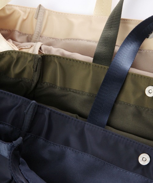 3.3 Field Trip （3.3フィールドトリップ）の「【UNISEX】3.3 Field Trip／ウィーンショルダーバッグ（ショルダーバッグ・レディース・ブラック/ベージュ/ネイビー/カーキ・0）」の16枚目の写真