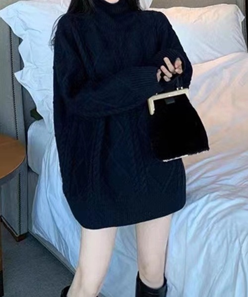 aimoha（アイモハ）の「ケーブルニットミニ丈ワンピース（ワンピース・レディース・レッド/ブラック/オフホワイト・FREE）」の11枚目の写真