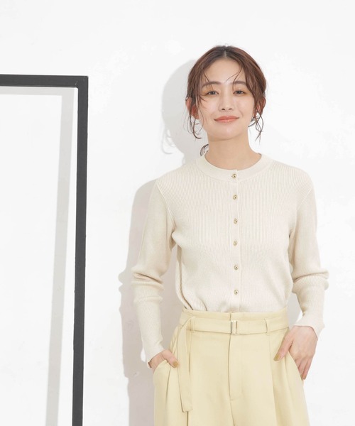 NANO universe（ナノユニバース）の「椿オイル加工リブカーディガン（カーディガン/ボレロ・レディース・ピンク/ライム/オフホワイト/ブラック・M/S）」の9枚目の写真