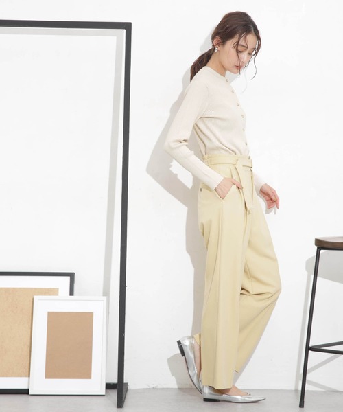 NANO universe（ナノユニバース）の「椿オイル加工リブカーディガン（カーディガン/ボレロ・レディース・ピンク/ライム/オフホワイト/ブラック・M/S）」の13枚目の写真