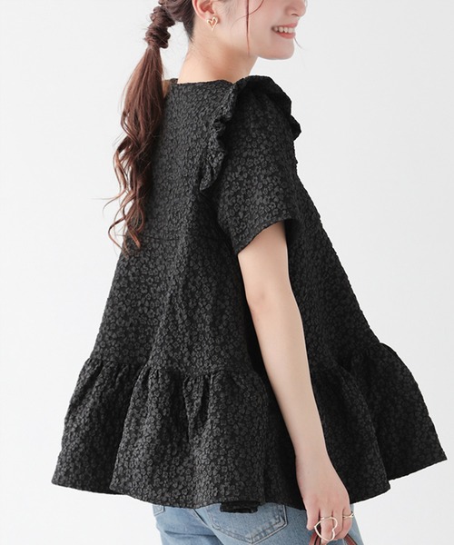 Fit more（フィットモア）の「フラワージャガードティアードトップス【ZOZO限定商品】（シャツ/ブラウス・レディース・ホワイト/ピンク/ベージュ/ブルー/ブラック・FREE）」の10枚目の写真