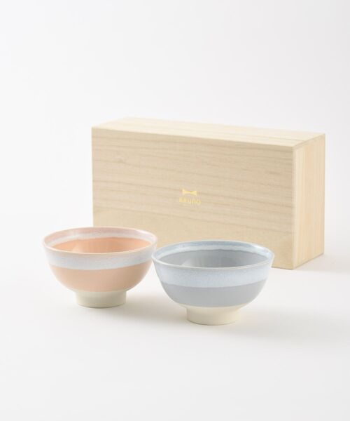 BRUNO(ブルーノ)の「BRUNO 美濃焼ペアギフト 茶碗(食器・レディース・ピンク系その他/ネイビー・フリ-)」の1枚目の写真