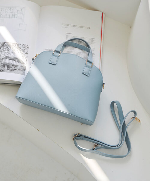 KOBE LETTUCE(コウベレタス)の「2WAYミニショルダーバッグ(ショルダーバッグ・レディース・アイボリー/グレイッシュベージュ/ブルー/ブラック・FREE)」の4枚目の写真