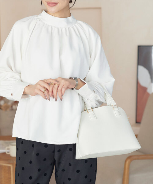 KOBE LETTUCE(コウベレタス)の「2WAYミニショルダーバッグ(ショルダーバッグ・レディース・アイボリー/グレイッシュベージュ/ブルー/ブラック・FREE)」の2枚目の写真