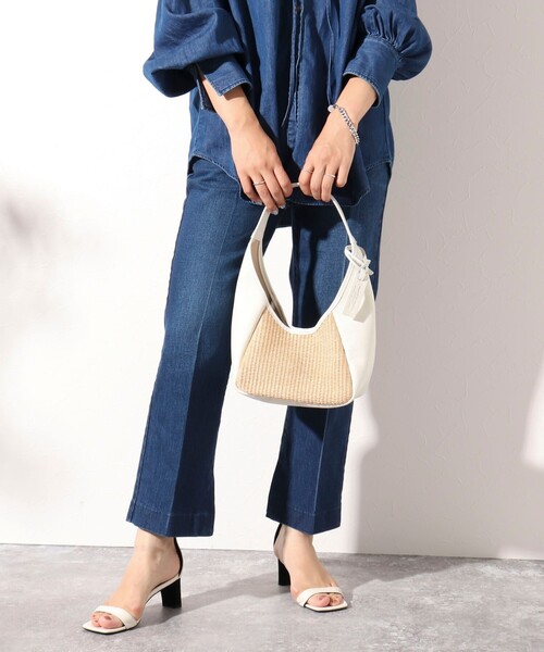 marco masi（マルコマージ）の「【MARCO MASI/ マルコマージ】レザー×ラフィア調ワンハンドルトートバッグ（トートバッグ・レディース・ホワイト/ブラック・FREE）」の14枚目の写真